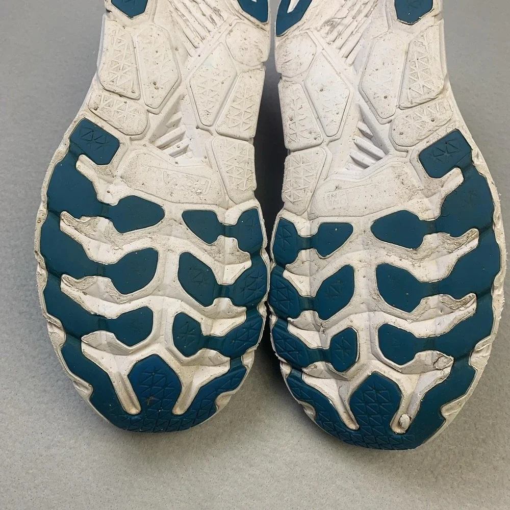 Hoka One One pre owned